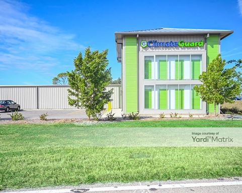 Source URL: https://cdnsc.rentcafe.com/dmslivecafe/3/1838263/1838263-1-3.jpg?width=-1&height=385&quality=80