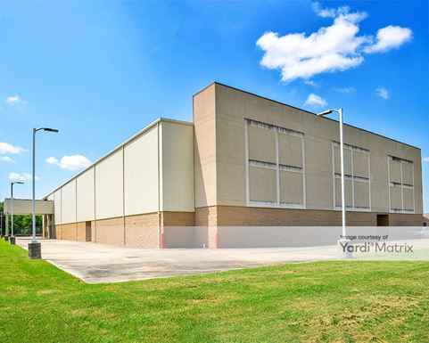 Source URL: https://cdnsc.rentcafe.com/dmslivecafe/3/1838277/1838277-1-5.jpg?width=-1&height=385&quality=80