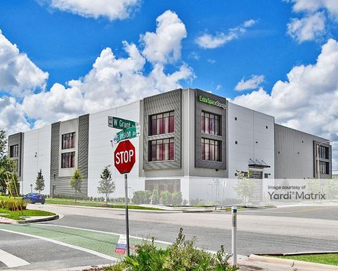 Source URL: https://cdnsc.rentcafe.com/dmslivecafe/3/1838293/1838293-1-4.jpg?width=-1&height=385&quality=80