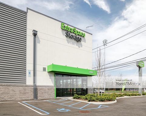 Source URL: https://cdnsc.rentcafe.com/dmslivecafe/3/1838299/1838299-1-3.jpg?width=-1&height=385&quality=80