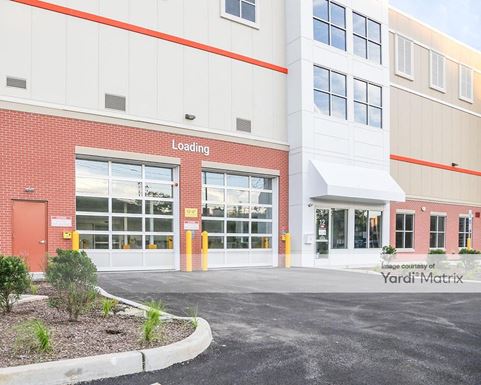 Source URL: https://cdnsc.rentcafe.com/dmslivecafe/3/1838301/1838301-1-1.jpg?width=-1&height=385&quality=80