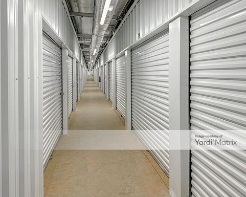 Source URL: https://cdnsc.rentcafe.com/dmslivecafe/3/1838308/1838308-1-4.jpg?width=-1&height=385&quality=80
