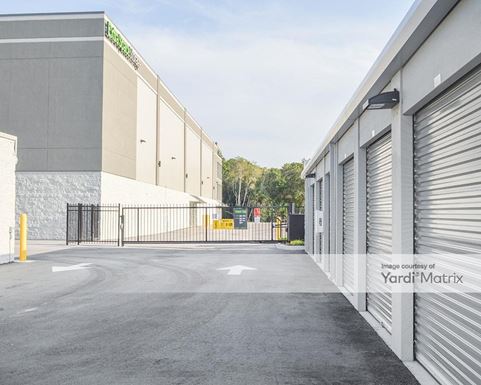 Source URL: https://cdnsc.rentcafe.com/dmslivecafe/3/1838311/1838311-1-5.jpg?width=-1&height=385&quality=80