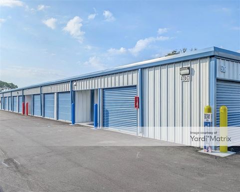 Source URL: https://cdnsc.rentcafe.com/dmslivecafe/3/1838323/1838323-1-5.jpg?width=-1&height=385&quality=80