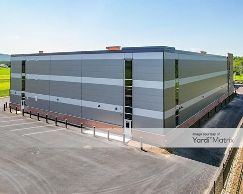 Source URL: https://cdnsc.rentcafe.com/dmslivecafe/3/1838329/1838329-1-4.jpg?width=-1&height=385&quality=80