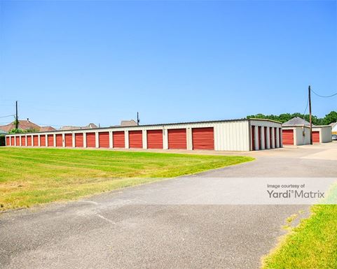 Source URL: https://cdnsc.rentcafe.com/dmslivecafe/3/1838348/1838348-1-4.jpg?width=-1&height=385&quality=80