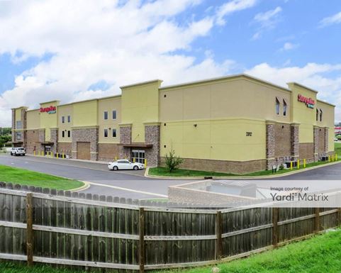 Source URL: https://cdnsc.rentcafe.com/dmslivecafe/3/1838351/1838351-1-2.jpg?width=-1&height=385&quality=80