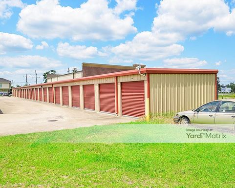 Source URL: https://cdnsc.rentcafe.com/dmslivecafe/3/1838360/1838360-1-4.jpg?width=-1&height=385&quality=80