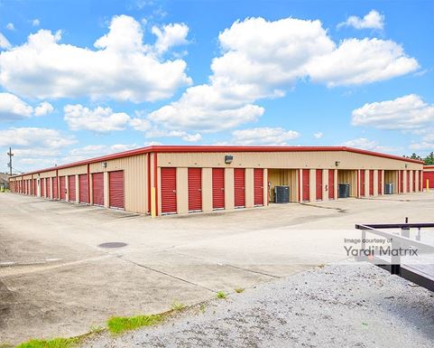 Source URL: https://cdnsc.rentcafe.com/dmslivecafe/3/1838360/1838360-1-5.jpg?width=-1&height=385&quality=80