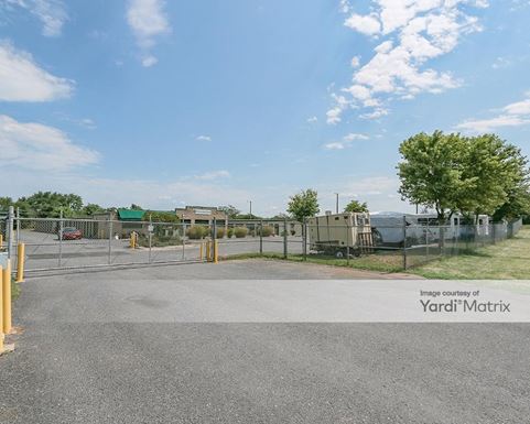 Source URL: https://cdnsc.rentcafe.com/dmslivecafe/3/1838370/1838370-1-3.jpg?width=-1&height=385&quality=80