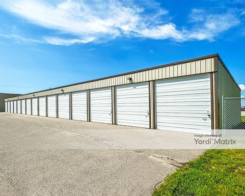 Source URL: https://cdnsc.rentcafe.com/dmslivecafe/3/1838376/1838376-1-5.jpg?width=-1&height=385&quality=80