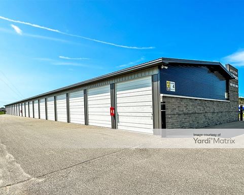 Source URL: https://cdnsc.rentcafe.com/dmslivecafe/3/1838379/1838379-1-5.jpg?width=-1&height=385&quality=80