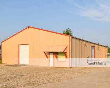 Storage Units for Rent available at 3209 South 14th Street, New Castle, IN 47362