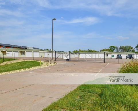 Source URL: https://cdnsc.rentcafe.com/dmslivecafe/3/1838401/1838401-1-5.jpg?width=-1&height=385&quality=80