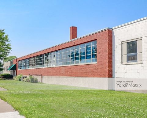 Source URL: https://cdnsc.rentcafe.com/dmslivecafe/3/1838408/1838408-1-6.jpg?width=-1&height=385&quality=80