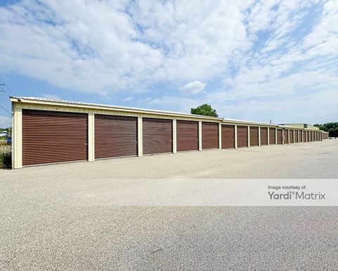 Source URL: https://cdnsc.rentcafe.com/dmslivecafe/3/1838430/1838430-1-4.jpg?width=-1&height=385&quality=80