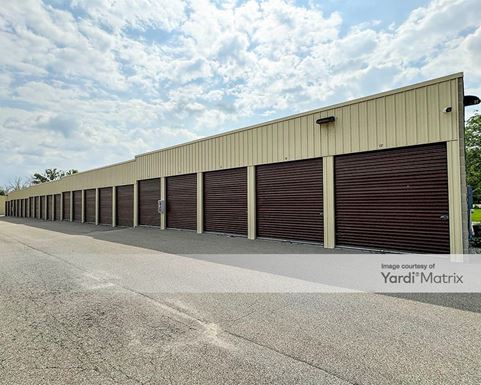 Source URL: https://cdnsc.rentcafe.com/dmslivecafe/3/1838430/1838430-1-5.jpg?width=-1&height=385&quality=80