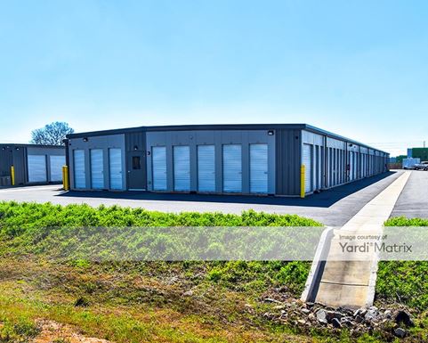 Source URL: https://cdnsc.rentcafe.com/dmslivecafe/3/1838436/1838436-1-3.jpg?width=-1&height=385&quality=80