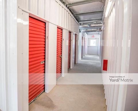 Source URL: https://cdnsc.rentcafe.com/dmslivecafe/3/1838447/1838447-1-3.jpg?width=-1&height=385&quality=80