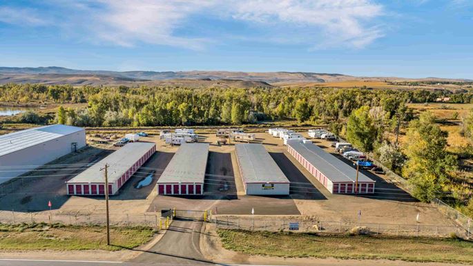 Source URL: https://cdnsc.rentcafe.com/dmslivecafe/3/1842328/Copy_of_DJI_0245(20240827155012852).jpg?width=-1&height=385&quality=80