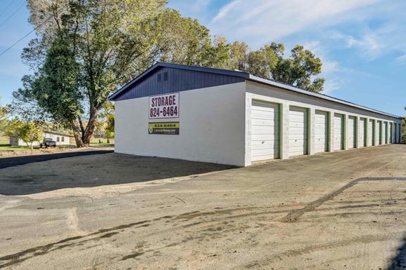 Source URL: https://cdnsc.rentcafe.com/dmslivecafe/3/1842334/Copy_of_1S2A6799(20240827155056968).jpg?width=-1&height=385&quality=80