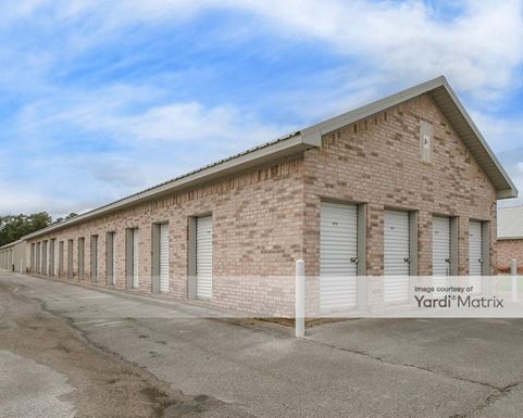 Source URL: https://cdnsc.rentcafe.com/dmslivecafe/3/1846903/1846903-1-6.jpg?width=-1&height=385&quality=80