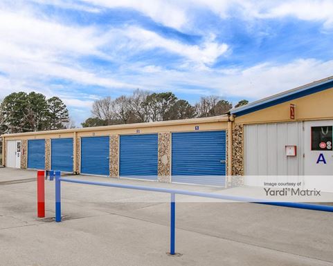 Source URL: https://cdnsc.rentcafe.com/dmslivecafe/3/1846904/1846904-1-2.jpg?width=-1&height=385&quality=80