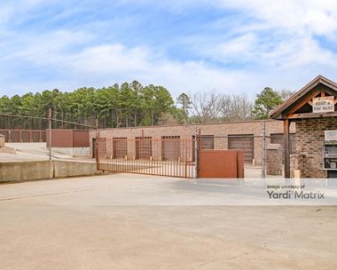Storage Units for Rent available at 3920 FM 2879, Longview, TX 75605