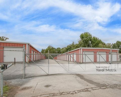 Source URL: https://cdnsc.rentcafe.com/dmslivecafe/3/1846917/1846917-1-4.jpg?width=-1&height=385&quality=80