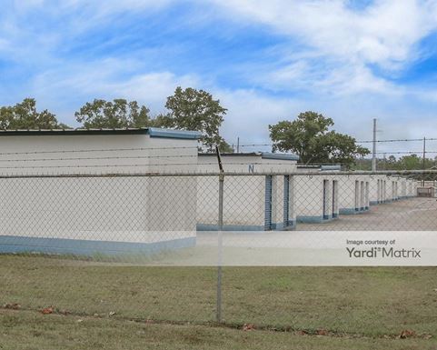 Source URL: https://cdnsc.rentcafe.com/dmslivecafe/3/1846918/1846918-1-3.jpg?width=-1&height=385&quality=80