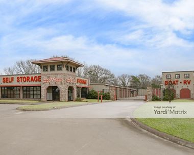 Storage Units for Rent available at 4006 US Highway 259 North, Longview, TX 75605