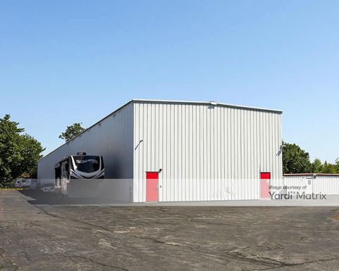 Source URL: https://cdnsc.rentcafe.com/dmslivecafe/3/1846931/1846931-1-2.jpg?width=-1&height=385&quality=80