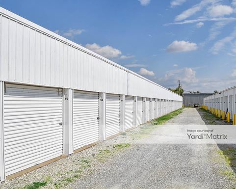 Source URL: https://cdnsc.rentcafe.com/dmslivecafe/3/1846992/1846992-1-3.jpg?width=-1&height=385&quality=80