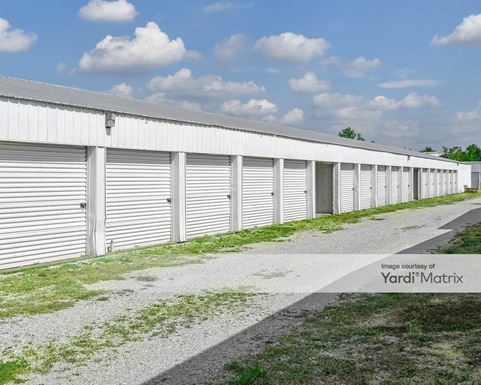 Source URL: https://cdnsc.rentcafe.com/dmslivecafe/3/1846992/1846992-1-4.jpg?width=-1&height=385&quality=80