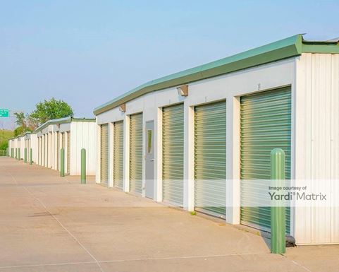 Source URL: https://cdnsc.rentcafe.com/dmslivecafe/3/1847007/1847007-1-4.jpg?width=-1&height=385&quality=80