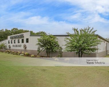 Image for GET Moving & Storage - 1801 Hollybrook Drive, Longview, TX