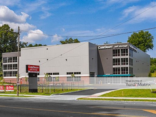 Source URL: https://cdnsc.rentcafe.com/dmslivecafe/3/1847042/1847042-1-5.jpg?width=-1&height=385&quality=80