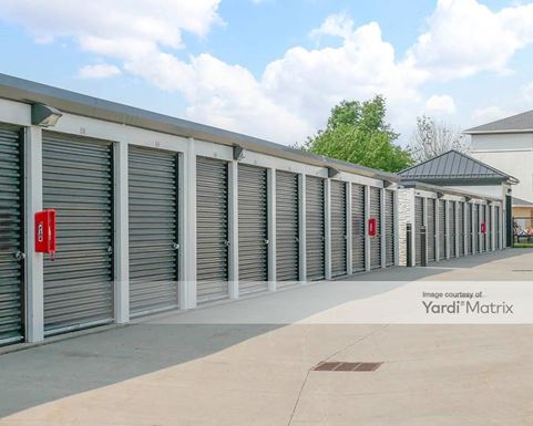 Source URL: https://cdnsc.rentcafe.com/dmslivecafe/3/1847071/1847071-1-4.jpg?width=-1&height=385&quality=80