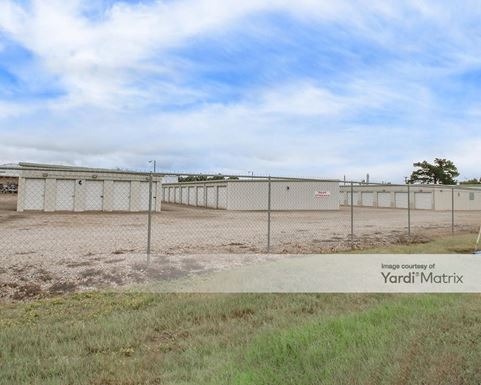 Source URL: https://cdnsc.rentcafe.com/dmslivecafe/3/1847074/1847074-1-4.jpg?width=-1&height=385&quality=80