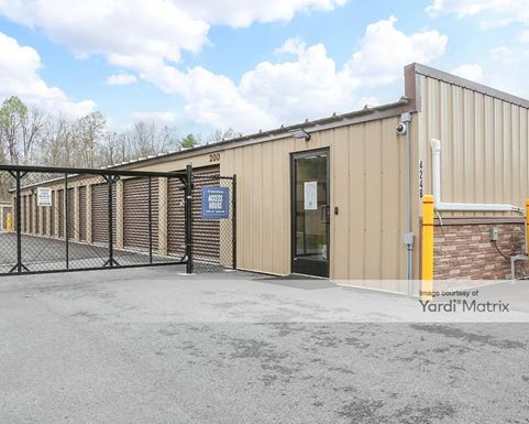 Source URL: https://cdnsc.rentcafe.com/dmslivecafe/3/1847080/1847080-1-5.jpg?width=-1&height=385&quality=80