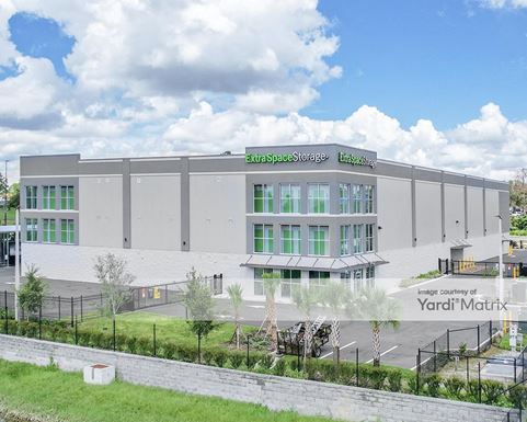 Source URL: https://cdnsc.rentcafe.com/dmslivecafe/3/1847082/1847082-1-3.jpg?width=-1&height=385&quality=80