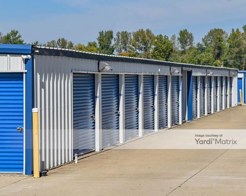 Source URL: https://cdnsc.rentcafe.com/dmslivecafe/3/1847087/1847087-1-2.jpg?width=-1&height=385&quality=80