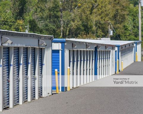 Source URL: https://cdnsc.rentcafe.com/dmslivecafe/3/1847087/1847087-1-4.jpg?width=-1&height=385&quality=80