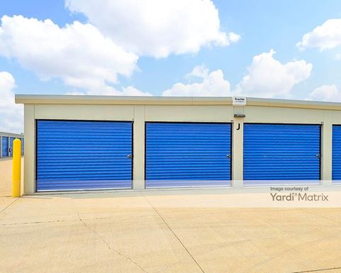 Source URL: https://cdnsc.rentcafe.com/dmslivecafe/3/1847108/1847108-1-2.jpg?width=-1&height=385&quality=80