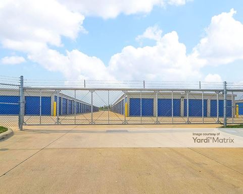 Source URL: https://cdnsc.rentcafe.com/dmslivecafe/3/1847108/1847108-1-3.jpg?width=-1&height=385&quality=80