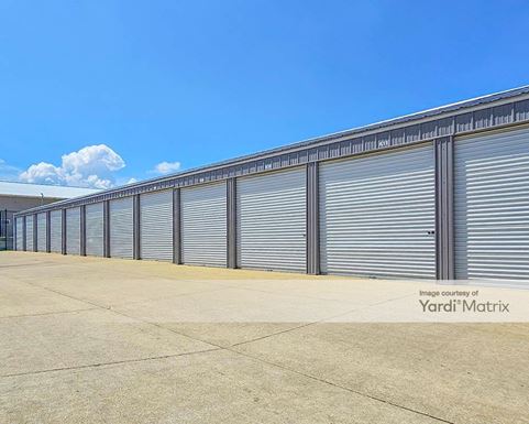 Source URL: https://cdnsc.rentcafe.com/dmslivecafe/3/1847114/1847114-1-3.jpg?width=-1&height=385&quality=80