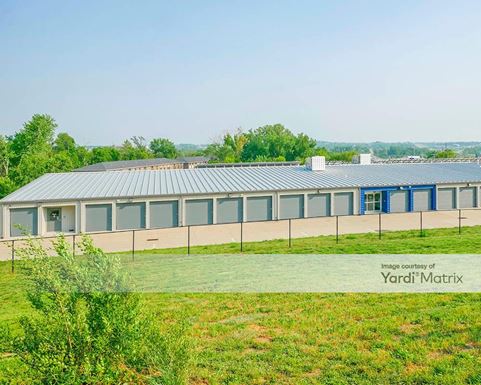 Source URL: https://cdnsc.rentcafe.com/dmslivecafe/3/1847123/1847123-1-3.jpg?width=-1&height=385&quality=80