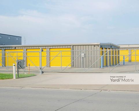 Source URL: https://cdnsc.rentcafe.com/dmslivecafe/3/1847126/1847126-1-3.jpg?width=-1&height=385&quality=80