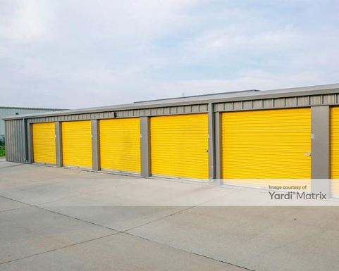 Source URL: https://cdnsc.rentcafe.com/dmslivecafe/3/1847126/1847126-1-5.jpg?width=-1&height=385&quality=80