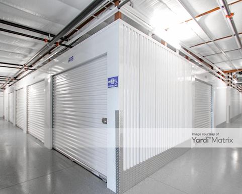 Source URL: https://cdnsc.rentcafe.com/dmslivecafe/3/1847132/1847132-1-2.jpg?width=-1&height=385&quality=80